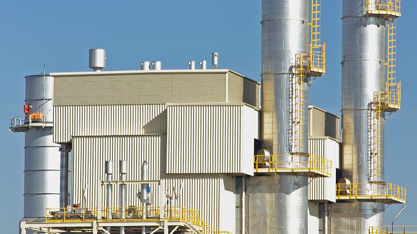 雙效蒸發(fā)器是由蒸發(fā)器 雙效蒸發(fā)器是由蒸發(fā)器